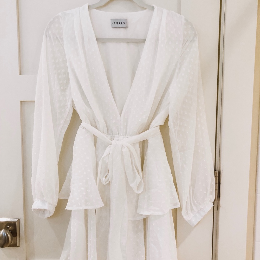 Flowy White Lioness Dress from WhiteFox boutique
